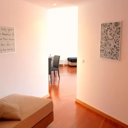 Apartment Akicity Graca Classic